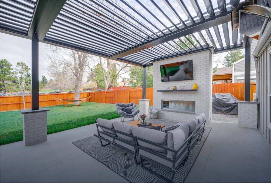Sundance louvered aluminum pergola